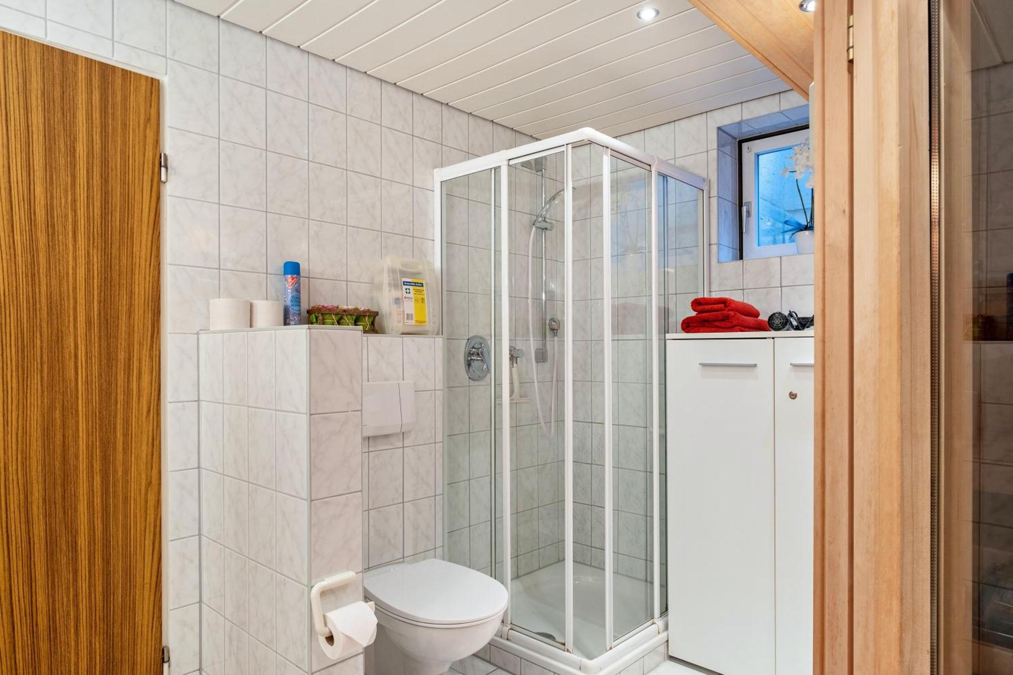 Ferienwohnung Bei Franka Mit Sauna Freiburg im Breisgau Eksteriør billede