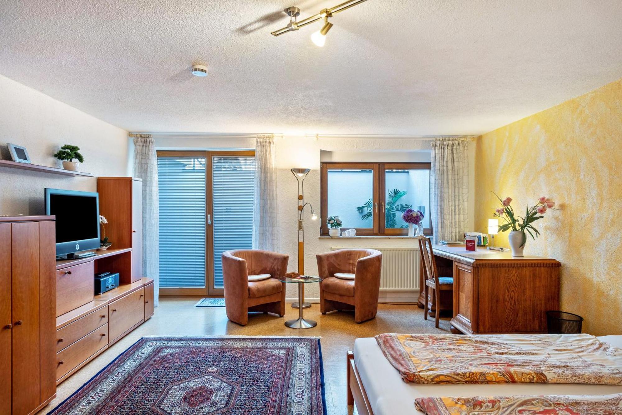 Ferienwohnung Bei Franka Mit Sauna Freiburg im Breisgau Eksteriør billede